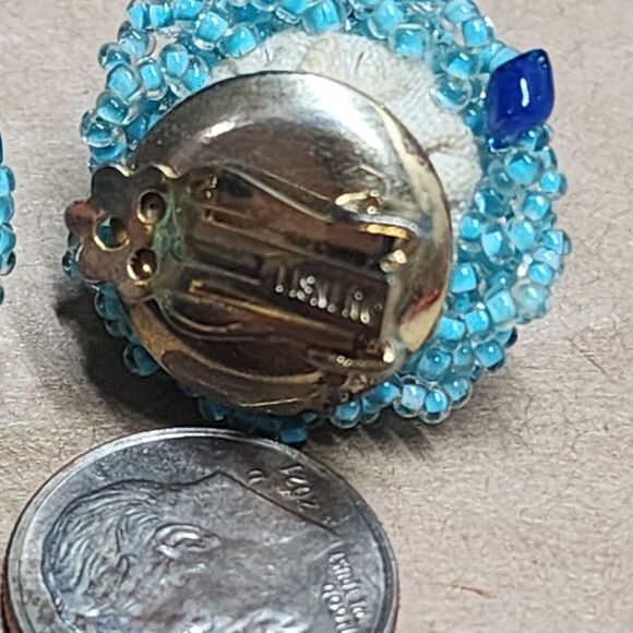 Lisner 1960's Turquoise-Blue Beaded Clip Earrings - Picture 6 of 12